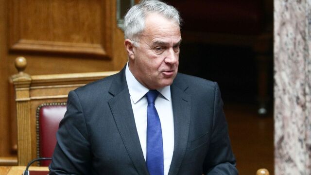 Μάκης Βορίδης: "Ο Αλέξης Τσίπρας θέλει κόμμα στο οποίο θα έχ