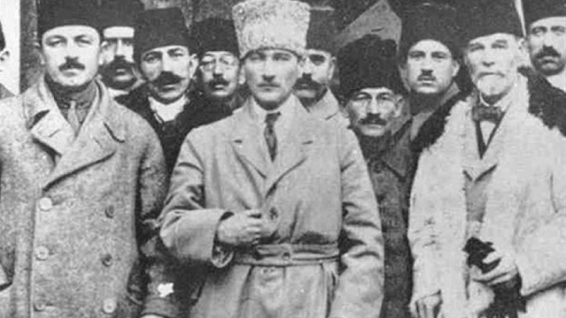 Οχι μόνον ήξεραν, αλλά συμμετείχαν στη γενοκτονία