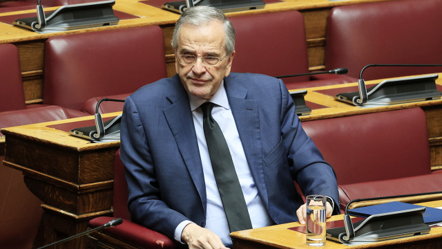 Τα ποιοτικά στοιχεία υπέρ της Καρυστιανού, το… συμφωνικό έργο στο ΠΑΣΟΚ και τα ψηφοδέλτια του νέου κόμματος Σαμαρά
