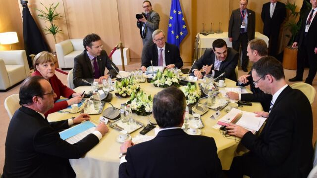 "Στο Χιλιοστό": Το τηλεφώνημα του Ολάντ στον Τσίπρ