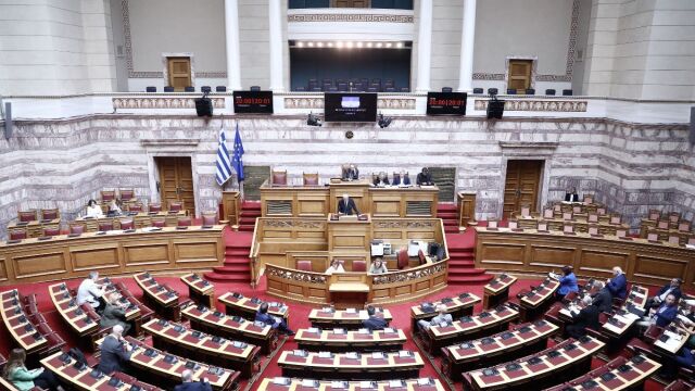 Υπόθεση υποκλοπών: Ο ΣΥΡΙΖΑ ζητά την κλήση Ντίλιαν