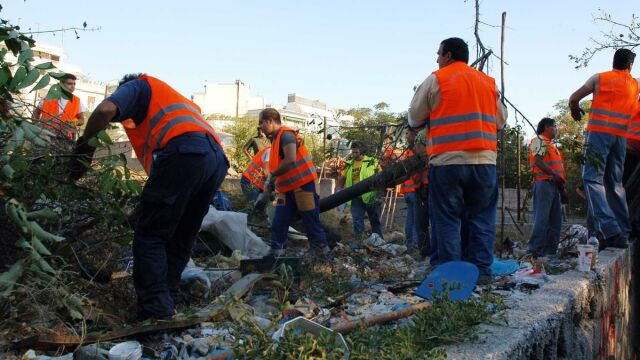 Ακαθάριστα οικόπεδα: "Τα πράγματα είναι καλύτερα α