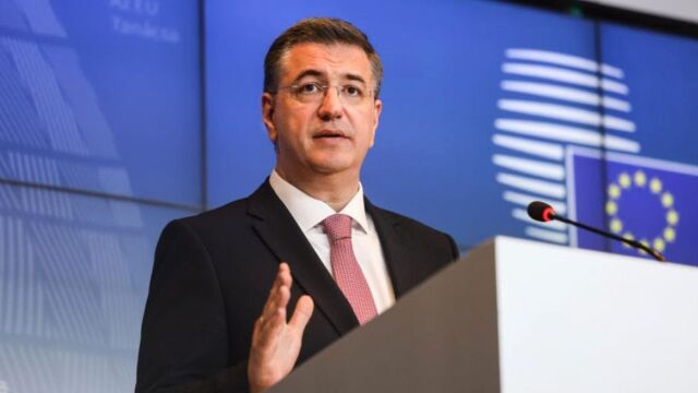 Τζιτζικώστας στο Συμβούλιο Υπουργών Μεταφορών της 