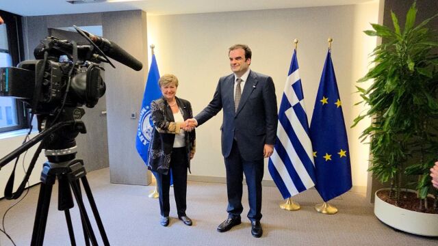 Στις Βρυξέλλες ο Πιερρακάκης για τη συνάντηση με τ