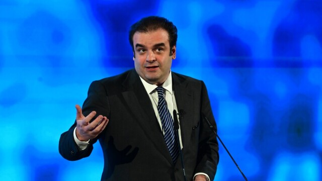 Στις Βρυξέλλες ο Πιερρακάκης για συναντήσεις με Γκ
