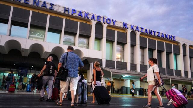 Κρήτη: Συνελήφθη στο αεροδρόμιο "Νίκος Καζαντζάκης