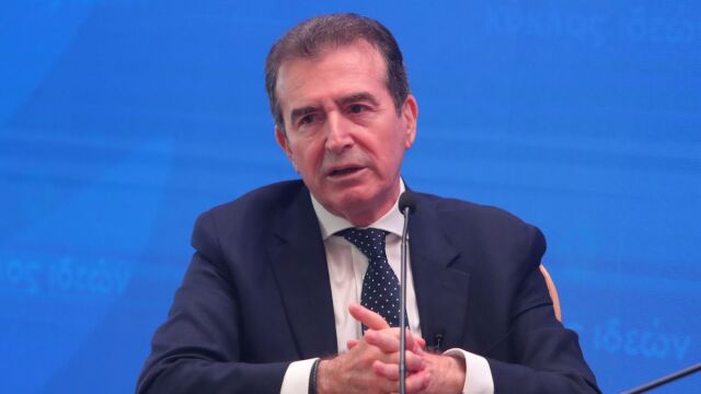 Χρυσοχοΐδης για τροχαίο στην Καλλιθέα: "Έτρεχε με 