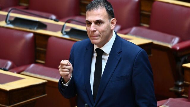 Καραμέρος: "Σκέφτομαι την ανεξαρτητοποίηση ή την παραίτηση α
