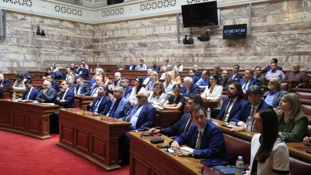 Συνταγματική Αναθεώρηση χωρίς συναινέσεις: Ξεκινά 