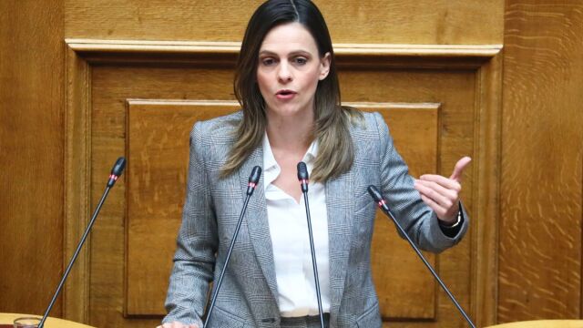 Έφη Αχτσιόγλου: "Η κυβέρνηση Μητσοτάκη δεν έχει ασχοληθεί με