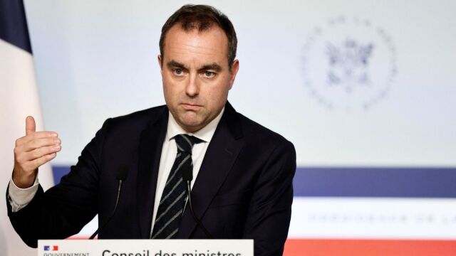 Γαλλία: Προειδοποίηση Λεκορνί για "σοβαρές απειλές