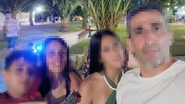 Σοκ στη Δράμα: Ημίγυμνη στο κρεβάτι, σε λουτρό αίματος βρέθηκε η 45χρονη αστυνομικός - Ο 16χρονος γιος του ζευγαριού εντόπισε τη μητέρα του αιμόφυρτη (Βίντεο)