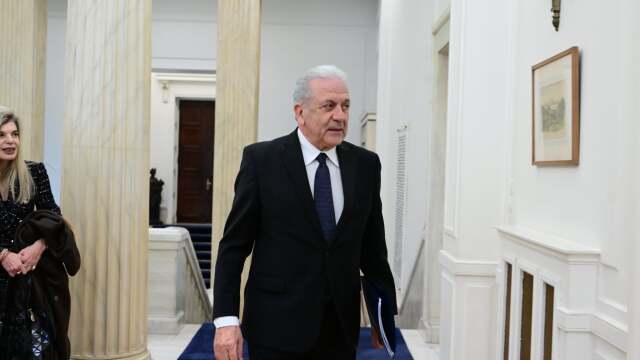 Ένταλμα σύλληψης για τον Δημήτρη Αβραμόπουλο στο πλαίσιο διερεύνησης της υπόθεσης Qatargate - Tι απαντά ο βουλευτής της ΝΔ