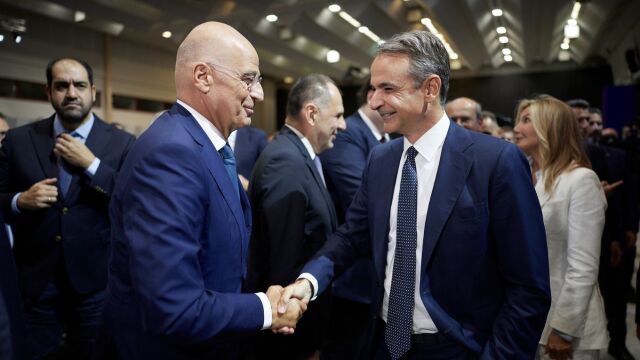 Μητσοτάκης και Δένδιας εγκαινιάζουν το απόγευμα το νέο υπερσύγχρονο Κέντρο Κυβερνοάμυνας στο Πεντάγωνο