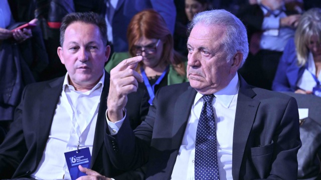 Δημήτρης Αβραμόπουλος: Αυτές είναι οι κατηγορίες που περιλαμβάνονται στο ευρωπαϊκό ένταλμα