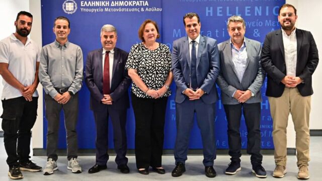 Χάρης Δούκας: Αντίδραση στην παράταξή του για το 1,33 εκατ. ευρώ από το υπουργείο Μετανάστευσης - Ποια επίσημη εξήγηση δόθηκε (Εικόνες)