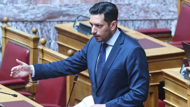 Tα γκάζια Κυρανάκη, το στραβοπάτημα της Καρυστιανού, οι δεύτερες σκέψεις στον ΣΥΡΙΖΑ και η μεταγραφή-ρεκόρ
