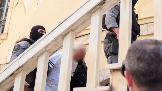 Δολοφονία Σταυρούλας Λεβεντάκη: Τα πέντε λάθη που πρόδωσαν τον 43χρονο Σκοπιανό - Η σακούλα με τα αυγά, οι αντιφάσεις στις καταθέσεις και τα αόρατα ίχνη αίματος