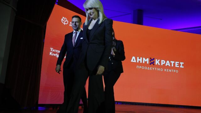 Παρασκήνιο βόμβα για τους Δημοκράτες: Η Τζάκρη διαπραγματευόταν και τον Κασσελάκη με το ΠΑΣΟΚ - Γιατί ναυάγησε το… deal