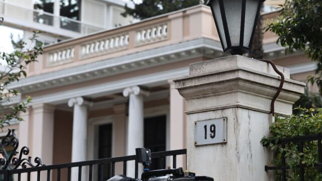 Πώς διαβάζει το Μέγαρο Μαξίμου το άνοιγμα Τραμπ για τα F-35 στην Τουρκία στη Σύνοδο του ΝΑΤΟ: Τα τρία χαρτιά της Αθήνας, το μπλόκο των 18 Δημοκρατικών βουλευτών και οι επόμενες κινήσεις