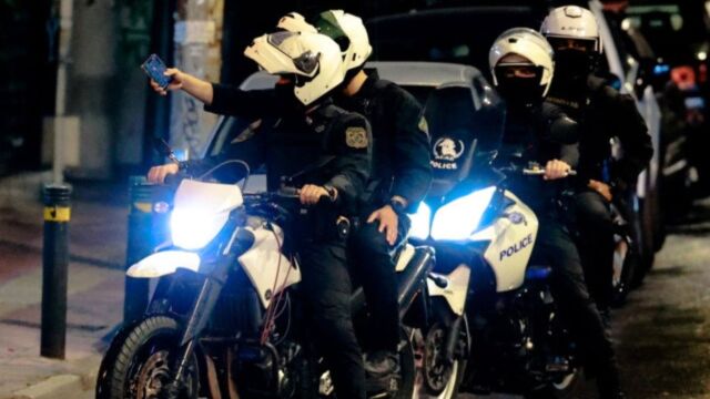 Φρίκη σε εμπορικό κέντρο στο Μαρούσι: 19χρονος Αιγύπτιος αποπειράθηκε να βιάσει 14χρονη στις γυναικείες τουαλέτες
