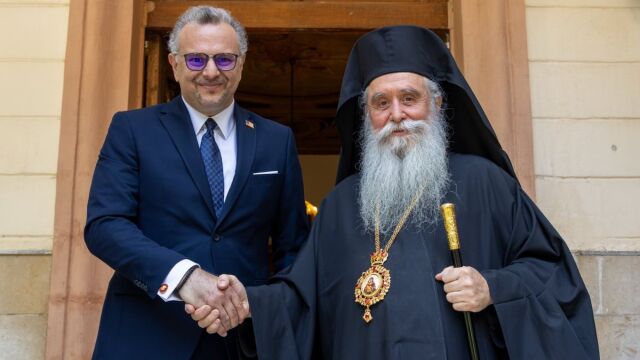 Συνάντηση του Αρχιεπισκόπου Συμεών με τον Μασάντ Μπούλος: Επίσκεψη του ανώτερου συμβούλου του Τραμπ στο μετόχι της Ιεράς Μονής Αγίας Αικατερίνης Σινά