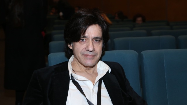 Αλέξης Σταμάτης: Η συγκλονιστική τελευταία του ανάρτηση πριν τον θάνατό του - Δεν περιμένω ένα φάρμακο, αλλά έναν επισκέπτη (Εικόνα)
