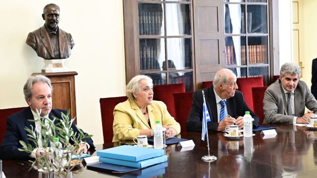 Θαλάσσιες ζώνες: Το παρασκήνιο των συζητήσεων Ελλάδας και Λιβύης - Η απομάκρυνση της Τρίπολης από την επιρροή της Άγκυρας δεν διαφαίνεται στο άμεσο μέλλον λέει στο parapolitika.gr ο καθηγητής Κώστας Υφαντής