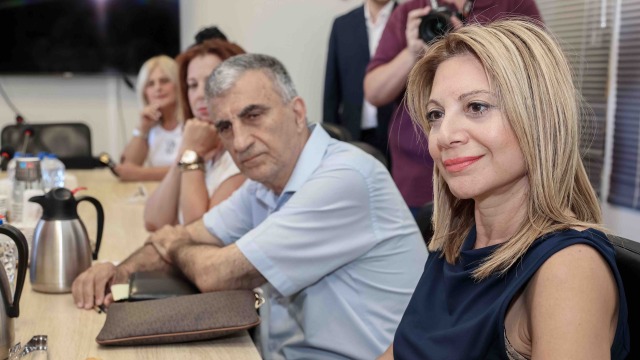 Καρυστιανού για παραίτηση Αυγερινού: Το προηγούμενο βράδυ ήμασταν μαζί μέχρι τις 24:00 στο Πολιτικό Συμβούλιο, η έκπληξή μου ήταν μεγάλη (Βίντεο)