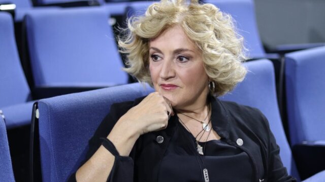 Βαρύ πένθος για την Υρώ Μανέ: Έχασε τη μητέρα της - Ανέβηκε στη σκηνή και της αφιέρωσε την παράσταση