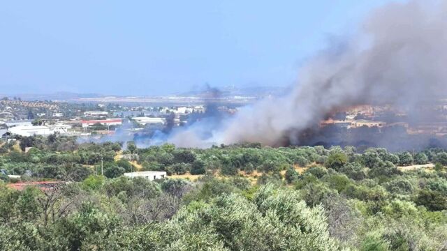 Φωτιές: Οριοθετήθηκε στο Κορωπί, νωρίτερα εκδόθηκε 112 για ετοιμότητα - Σε εξέλιξη η πυρκαγιά στο Σπήλαιο Ορεστιάδας, λάθος συναγερμός για τη Γιαννούλη Σουφλίου (Εικόνες & Βίντεο)