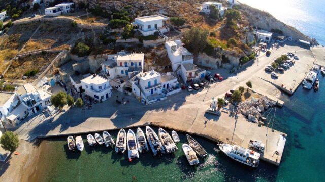 Κίμωλος: Δεν υπήρχε ρελέ ασφαλείας, λέει η μητέρα του 17χρονου που πέθανε από ηλεκτροπληξία - Ο δήμαρχος είχε δώσει πιστοποιητικό ασφαλείας