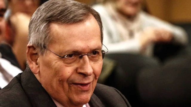 Στέφανος Μάνος: Η ΝΔ αποχαιρετά τον ασυμβίβαστο πολιτικό - Άφησε ισχυρό αποτύπωμα στον δημόσιο βίο