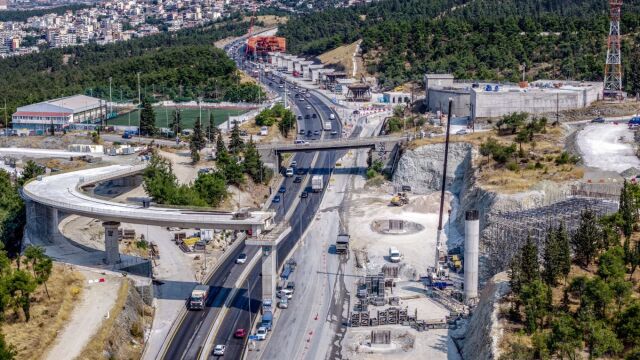 Flyover: Σε εξέλιξη οι εργασίες κατασκευής της νέας μεγάλης γέφυρας στη Θεσσαλονίκη - Ένα από τα πιο σημαντικά οδικά έργα στη χώρα (Εικόνες)