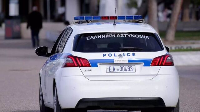 Ηράκλειο: Συνελήφθη 62χρονος για καλλιέργεια δενδρυλλίων κάνναβης, έφταναν σε ύψος τα 3,5 μέτρα - Κατασχέθηκαν ζυγαριές και εργαλεία (Εικόνες)