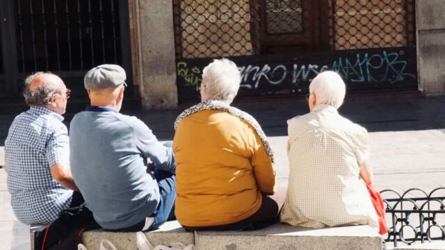Οχτώ μεγάλες αλλαγές, συντάξεις 700 ευρώ και εφάπαξ 100.000 ευρώ - Τι φέρνει το νομοσχέδιο του υπουργείου Εργασίας