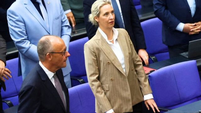 Χαμός στη γερμανική βουλή: Μετωπική σύγκρουση Μερτς με AfD - Είστε καταστροφική δύναμη, η εποχή σας τελείωσε απάντησε η Αλίς Βάιντελ (Βίντεο)