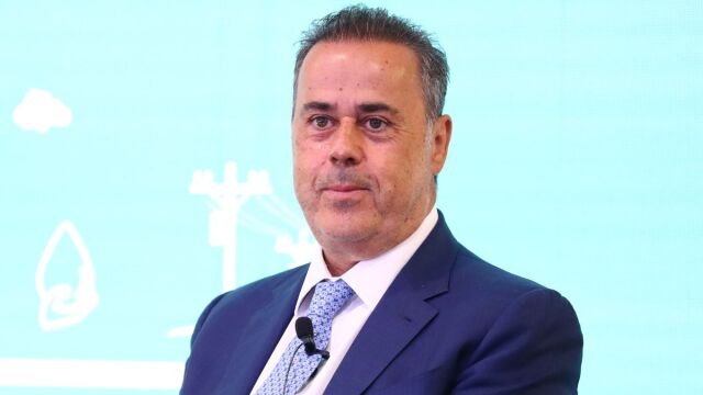 Το χαμηλό (δηµοσκοπικό) βαροµετρικό για τον Σταύρο Παπασταύρου, ο Μυλωνάκης στο Επικρατείας της Νέας ∆ηµοκρατίας και η Καθημερινή που βγήκε για ψώνια