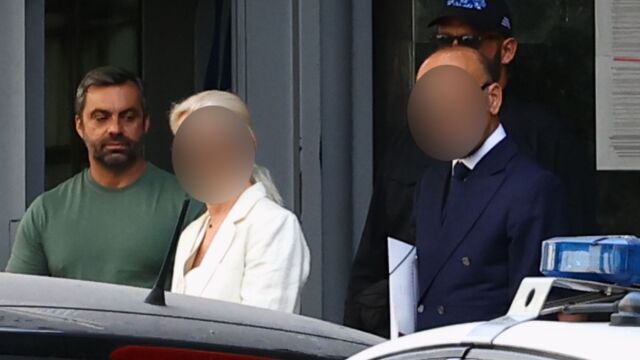 Γιώργος Μαζωνάκης: Ο γιατρός έφτασε έως το ασθενοφόρο, αλλά δεν ακολούθησε όταν άκουσε ότι πάμε στο ΕΛΠΙΣ - Καταπέλτης το ΕΚΑΒ κατά των δύο κατηγορούμενων γιατρών