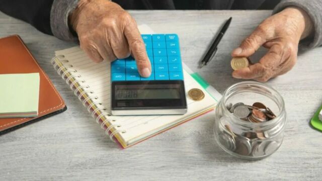 Αναδρομικά έως 4.000 ευρώ για 370.000 συνταξιούχους - Τα 4 σημεία-κλειδιά για την καταβολή
