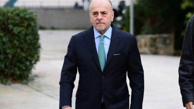 Γιατί δεν πουλήθηκε η NOVA και ποιοι διεκδικούν τα αθλητικά