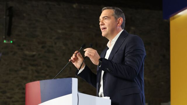 Αλέξης Τσίπρας: Εκτιμά ότι το κόμμα Σαμαρά θα φτάσει στο 6% και το ΠΑΣΟΚ στο 11% - Γιατί τον προβληματίζουν οι αντισυστημικοί Ζωή, Καρυστιανού, Βαρουφάκης
