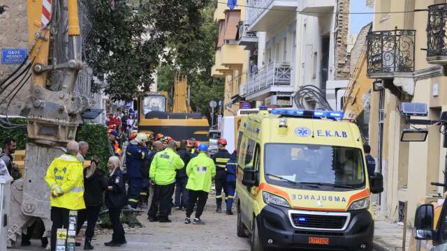 Έκρηξη στην Πλάκα: Εντοπίστηκε και δεύτερη σορός άνδρα στα συντρίμμια - Συνεχίζονται οι έρευνες για 4 αγνοουμένους (Εικόνες & Βίντεο)