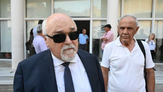 Αναταράξεις στο ΠΑΣΟΚ: Τηλέφωνα και γκρίνιες για τους νεοφερμένους που διεκδικούν πλέον θέσεις