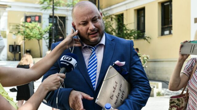 Υπόθεση Ανδρέα Θεοδωρόπουλου: Κάνει λόγο για βίντεο AI τη στιγμή της ενδοοικογενειακής βίας - Ο hater από την Κύπρο που κατονομάζει