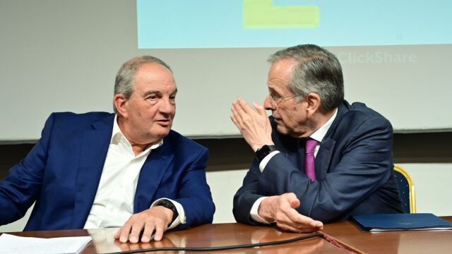 Απόντες από τα γενέθλια της ΝΔ οι δύο πρώην πρόεδροι της: Ο Σαμαράς ετοιμάζει ομιλία με αιχμές και ο Καραμανλής θα πάει σε εκδήλωση της πρεσβείας της Κίνας