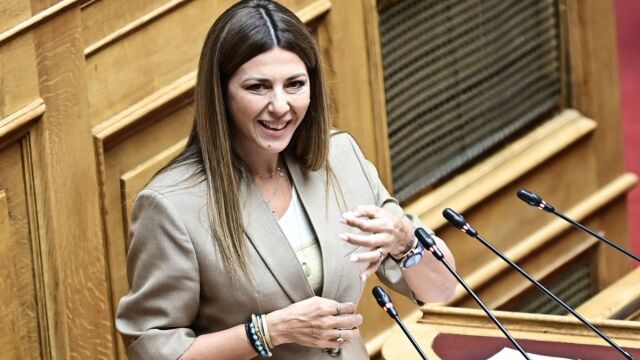 Ζαχαράκη: Ανακοίνωσε σειρά συναντήσεων με 15μελή μαθητικά συμβούλια - Στο επίκεντρο τα αιτήματα των μαθητών