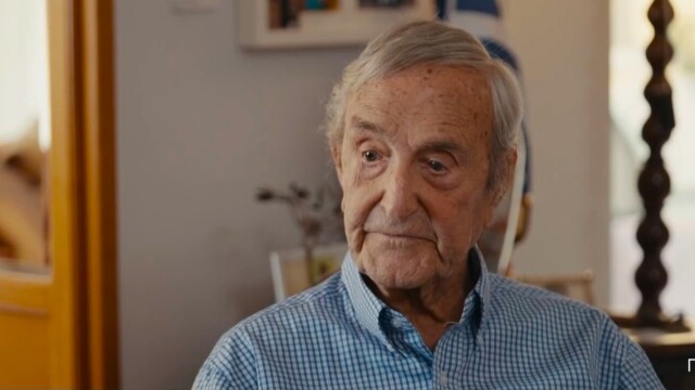 Γιάννης Βογιατζής: Το χιούμορ και το μυστικό της μακροζωίας του - Όταν γυρίσω από τον Άγιο Πέτρο, θα σας πω τα νέα -  Τι λέει λίγο πριν από τα 100 (Βίντεο)