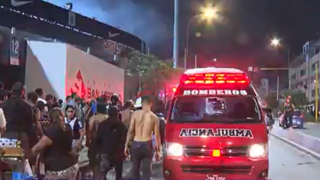 Τραγωδία στο Περού πριν από ντέρμπι: Οπαδοί ποδοπατήθηκαν, ένας νεκρός και 47 τραυματίες (Βίντεο)