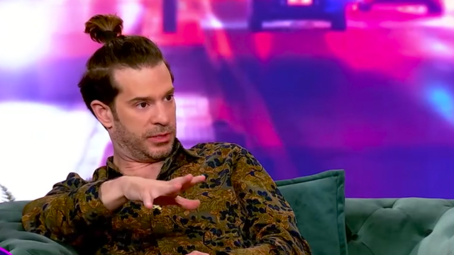 Ορέστης Τρίκας: 